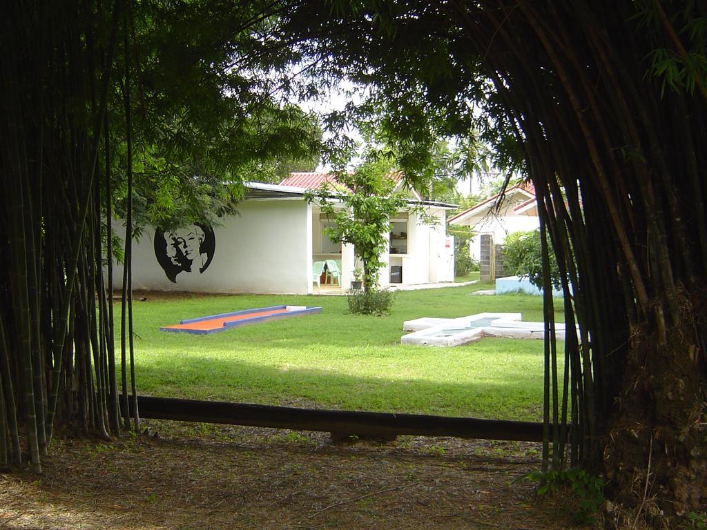 Mini-Golf **** & Resort Ubon Ratchathani Εξωτερικό φωτογραφία