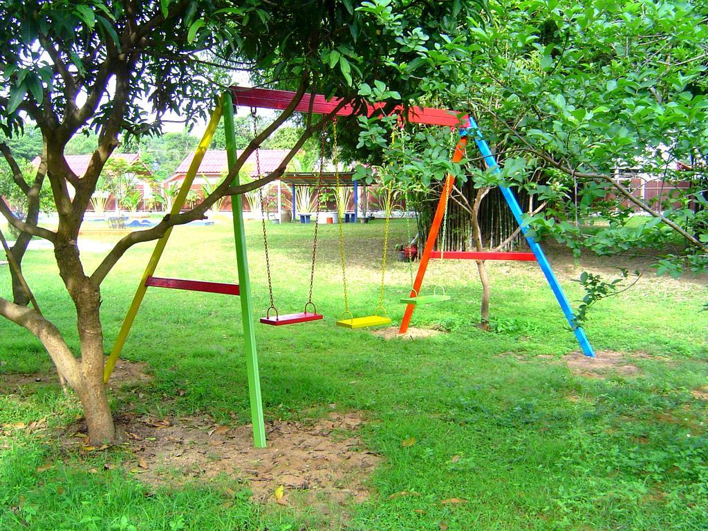 Mini-Golf **** & Resort Ubon Ratchathani Εξωτερικό φωτογραφία