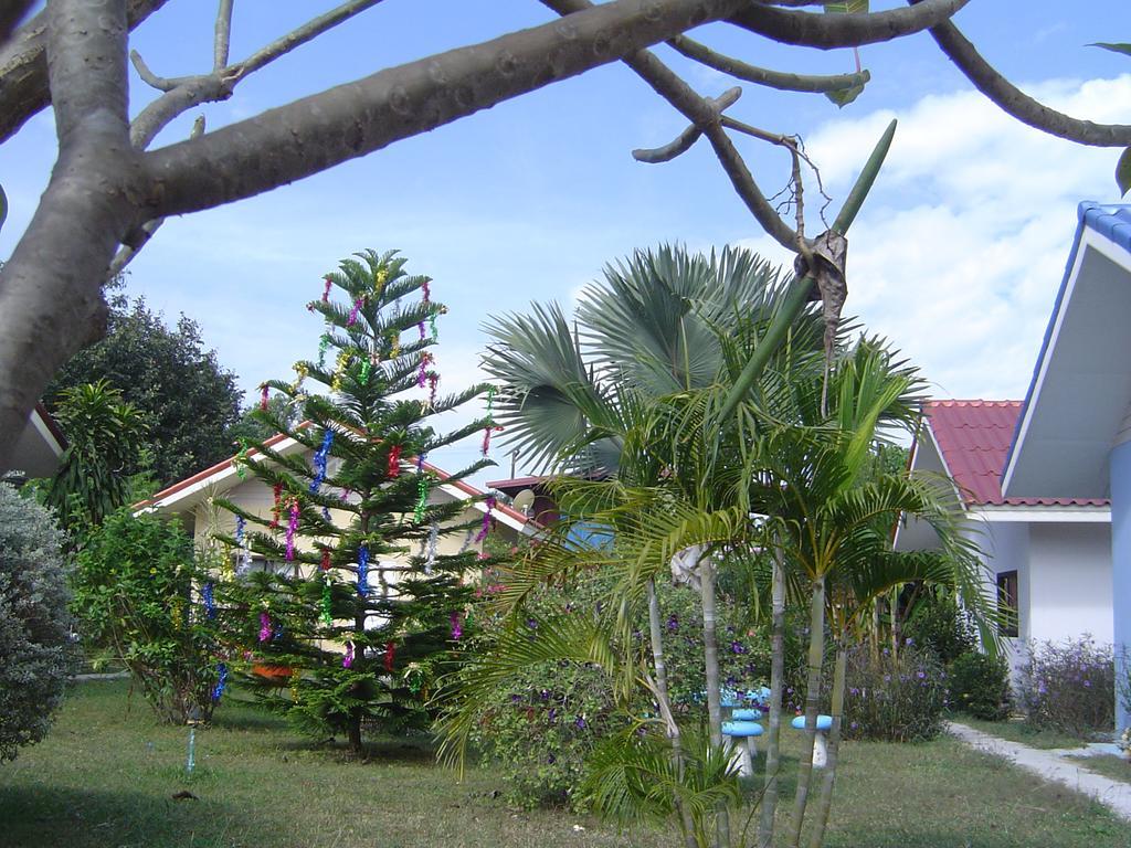 Mini-Golf **** & Resort Ubon Ratchathani Εξωτερικό φωτογραφία
