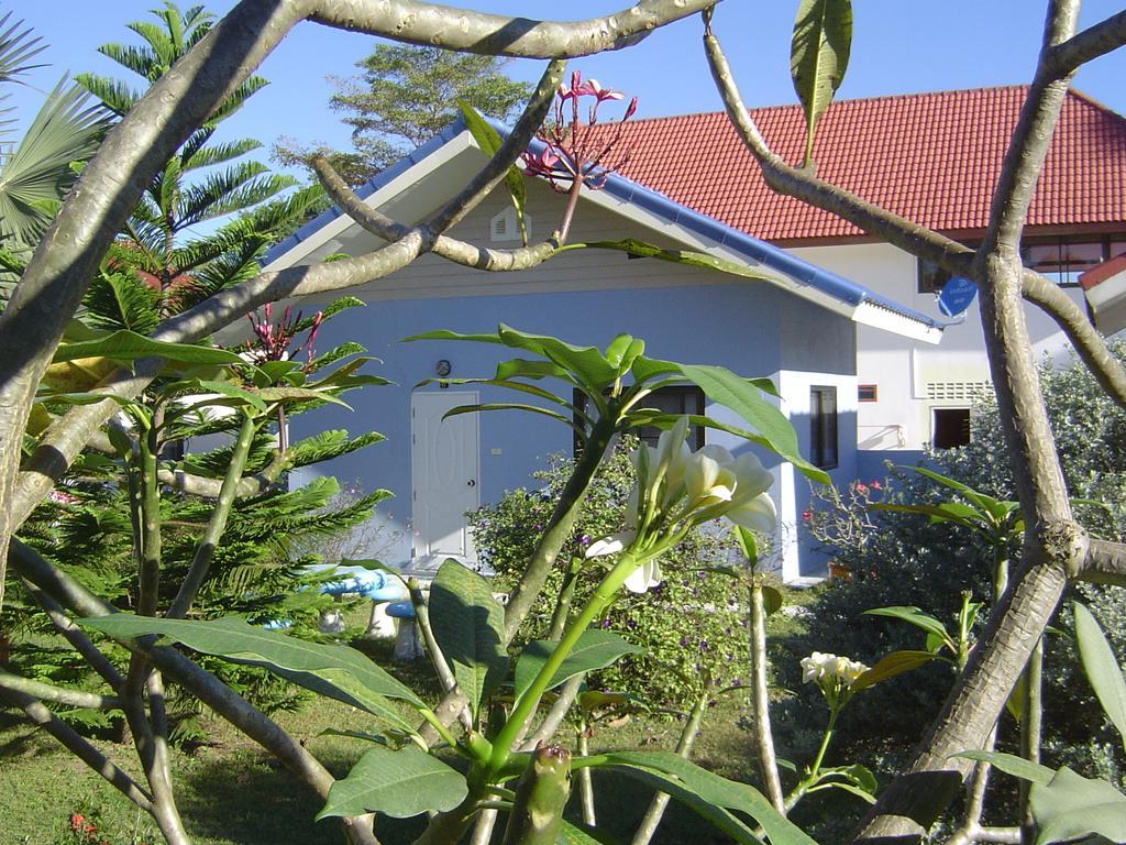 Mini-Golf **** & Resort Ubon Ratchathani Εξωτερικό φωτογραφία